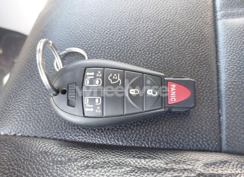 Photo 11 of 2015 Chrysler Town & COUNTRY TOURING (VIN 2C4RC1BG8FR608782)