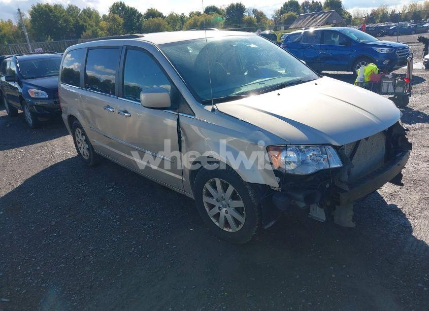 2015 Chrysler Town & COUNTRY TOURING (VIN 2C4RC1BG8FR620186) main photo