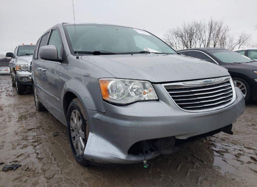 2015 Chrysler Town & COUNTRY TOURING (VIN 2C4RC1BG8FR656637) main photo