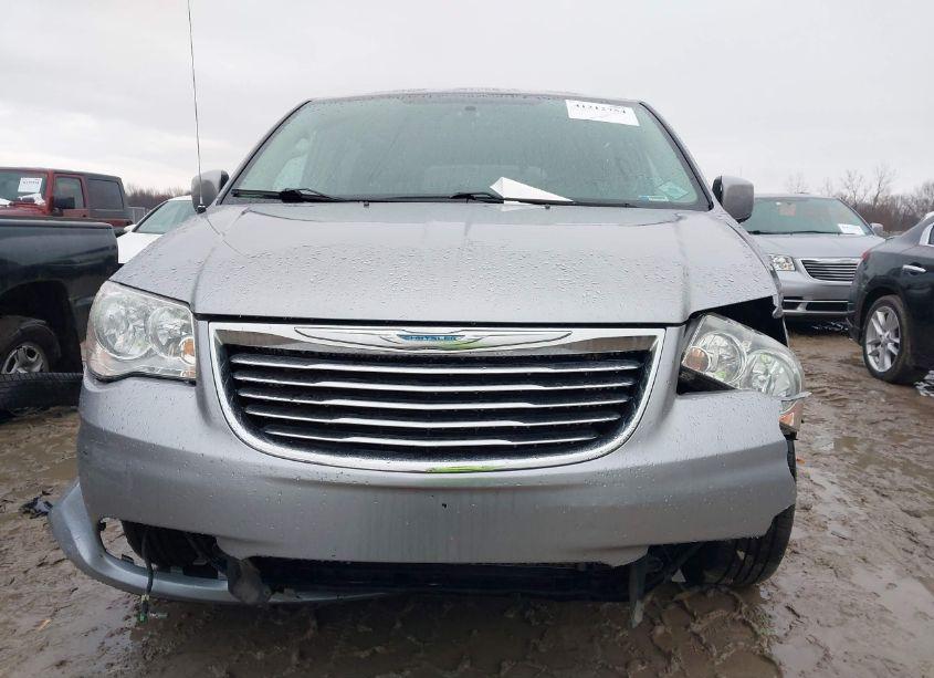 Photo 12 of 2015 Chrysler Town & COUNTRY TOURING (VIN 2C4RC1BG8FR656637)