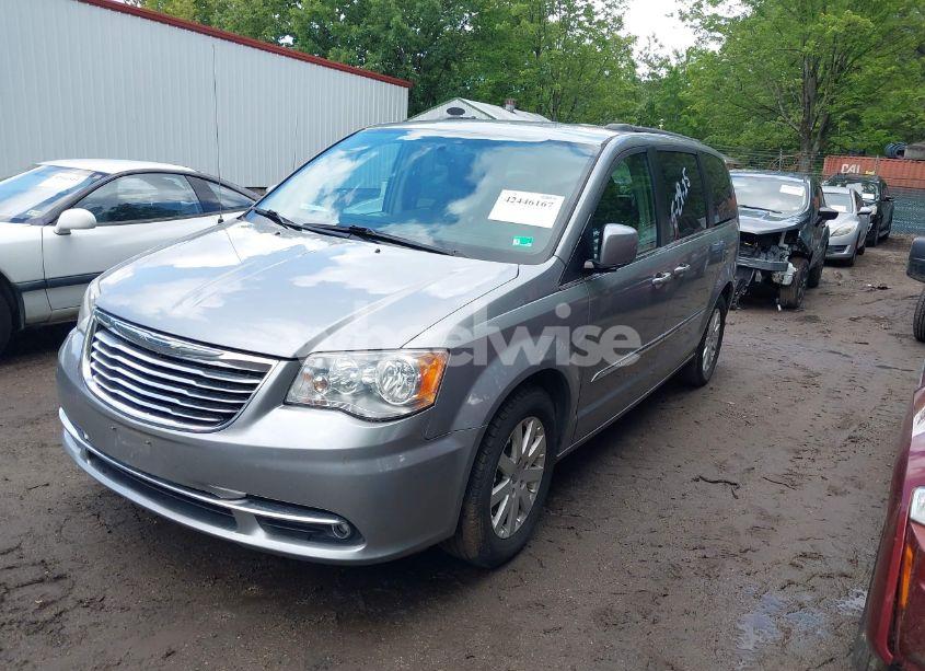 Photo 2 of 2015 Chrysler Town & COUNTRY TOURING (VIN 2C4RC1BG8FR661384)