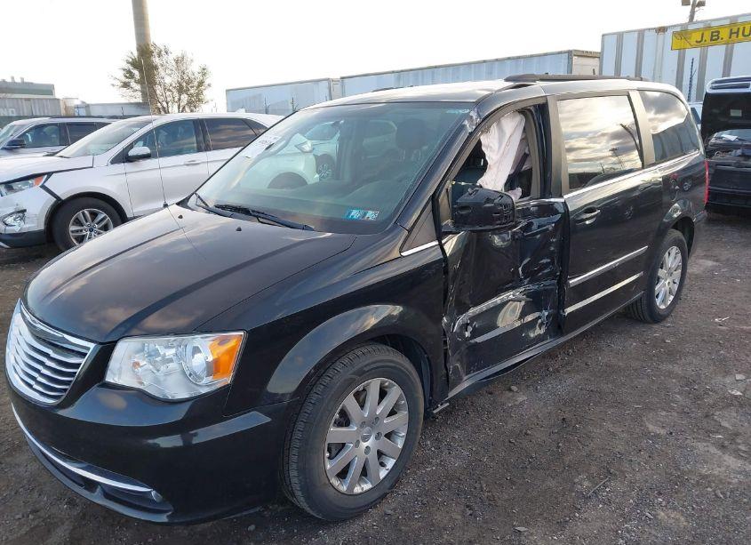 Photo 6 of 2015 Chrysler Town & COUNTRY TOURING (VIN 2C4RC1BG8FR694157)