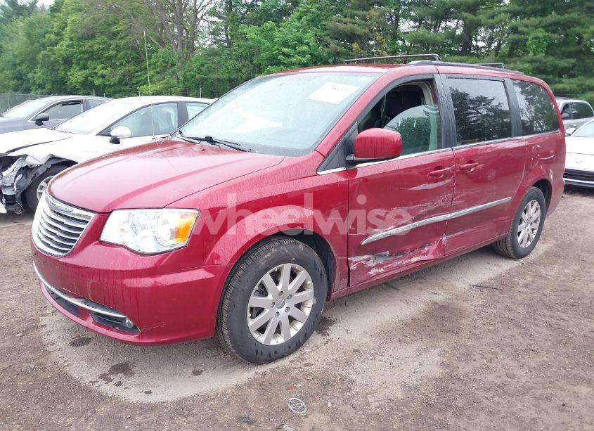 Photo 2 of 2015 Chrysler Town & COUNTRY TOURING (VIN 2C4RC1BG8FR697950)