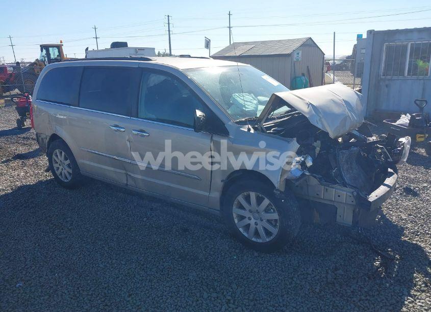 2015 Chrysler Town & COUNTRY TOURING (VIN 2C4RC1BG8FR740876) main photo