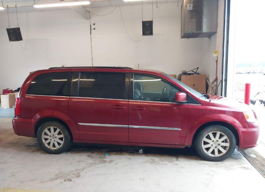 Photo 13 of 2015 Chrysler Town & COUNTRY TOURING (VIN 2C4RC1BG8FR752185)