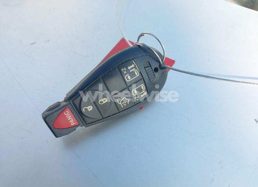 Photo 11 of 2015 Chrysler Town & COUNTRY TOURING (VIN 2C4RC1BG8FR752221)