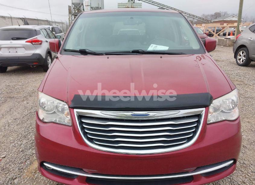 Photo 12 of 2016 Chrysler Town & COUNTRY TOURING (VIN 2C4RC1BG8GR118571)