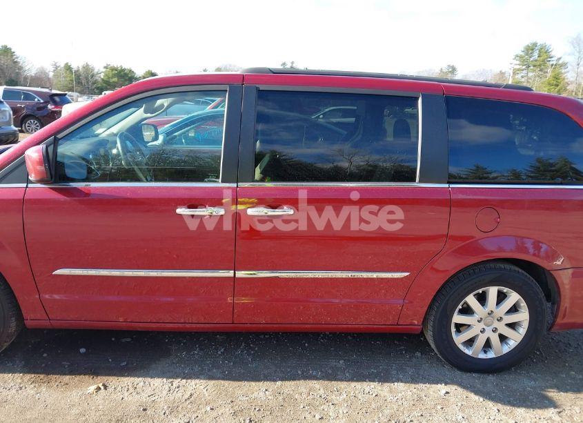 Photo 14 of 2016 Chrysler Town & COUNTRY TOURING (VIN 2C4RC1BG8GR121891)