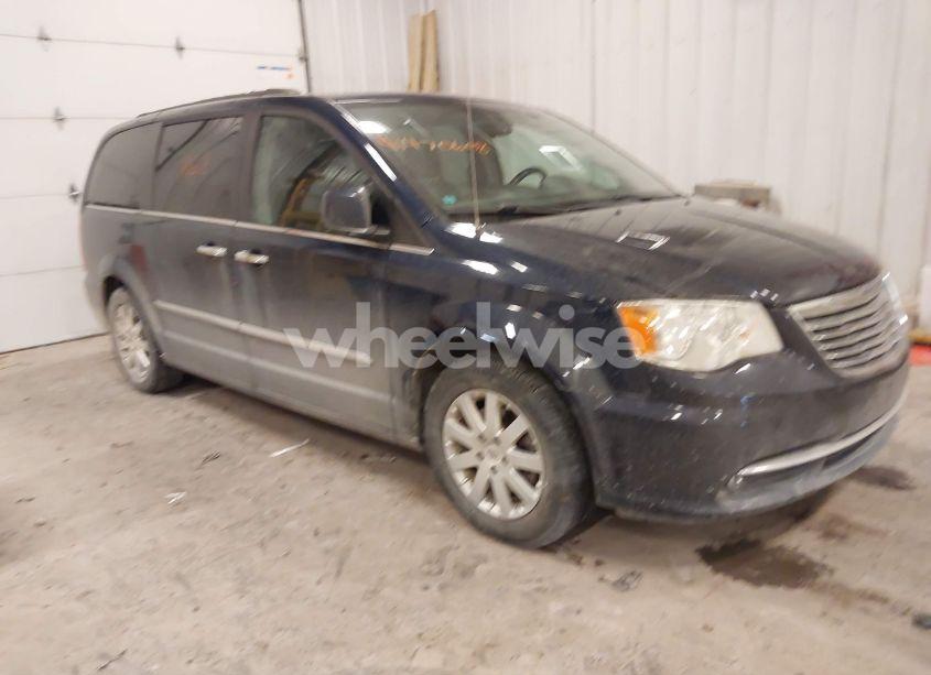 2016 Chrysler Town & COUNTRY TOURING (VIN 2C4RC1BG8GR166717) main photo