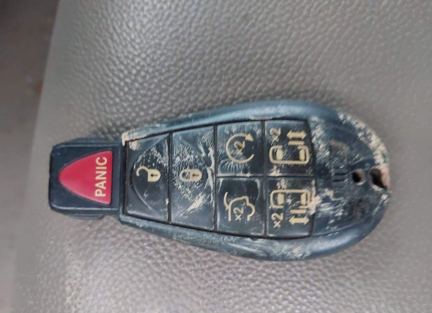 Photo 11 of 2016 Chrysler Town & COUNTRY TOURING (VIN 2C4RC1BG8GR167138)