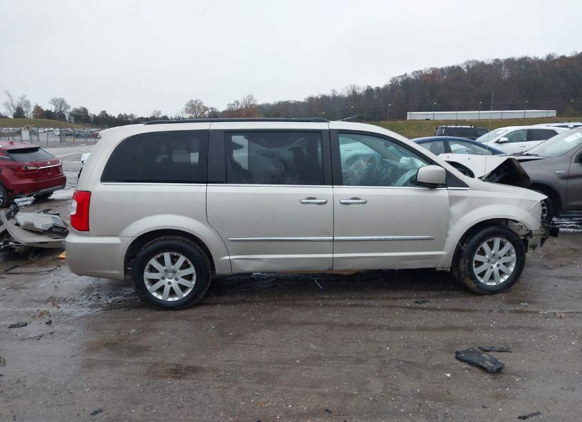 Photo 14 of 2016 Chrysler Town & COUNTRY TOURING (VIN 2C4RC1BG8GR167138)