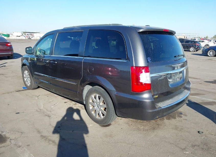 Photo 3 of 2016 Chrysler Town & COUNTRY TOURING (VIN 2C4RC1BG8GR245305)