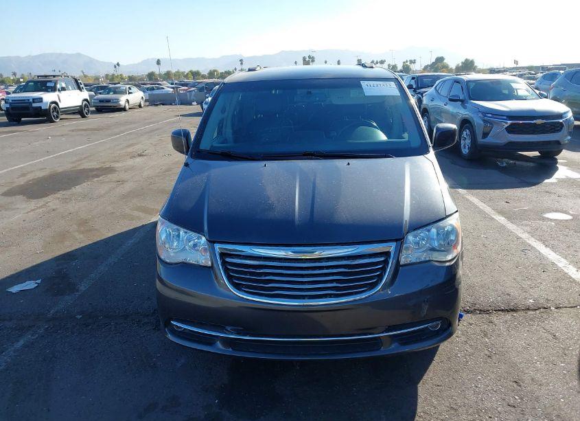 Photo 6 of 2016 Chrysler Town & COUNTRY TOURING (VIN 2C4RC1BG8GR245305)