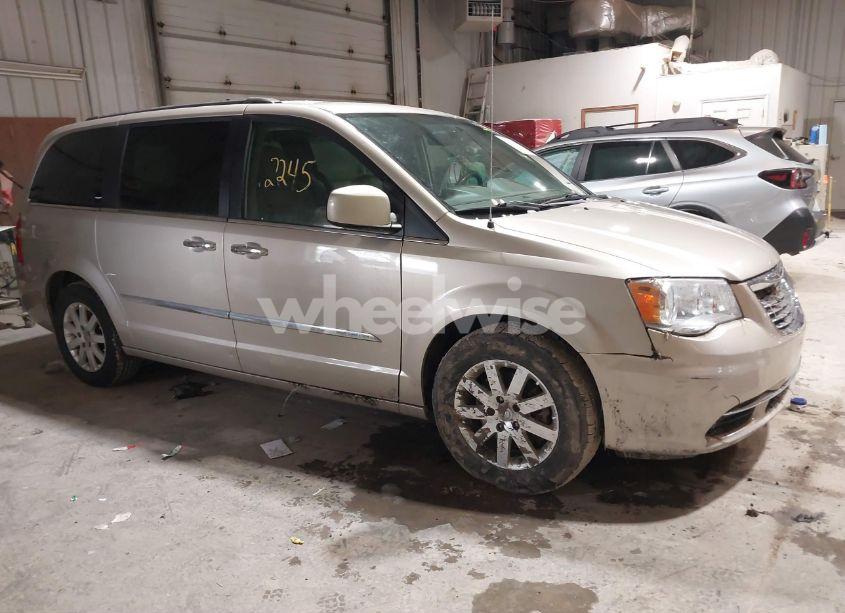 2016 Chrysler Town & COUNTRY TOURING (VIN 2C4RC1BG8GR254411) main photo