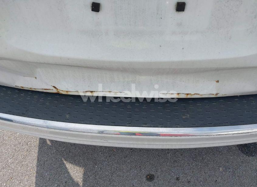 Photo 6 of 2016 Chrysler Town & COUNTRY TOURING (VIN 2C4RC1BG8GR289479)