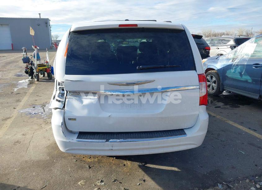 Photo 16 of 2016 Chrysler Town & COUNTRY TOURING (VIN 2C4RC1BG8GR293869)