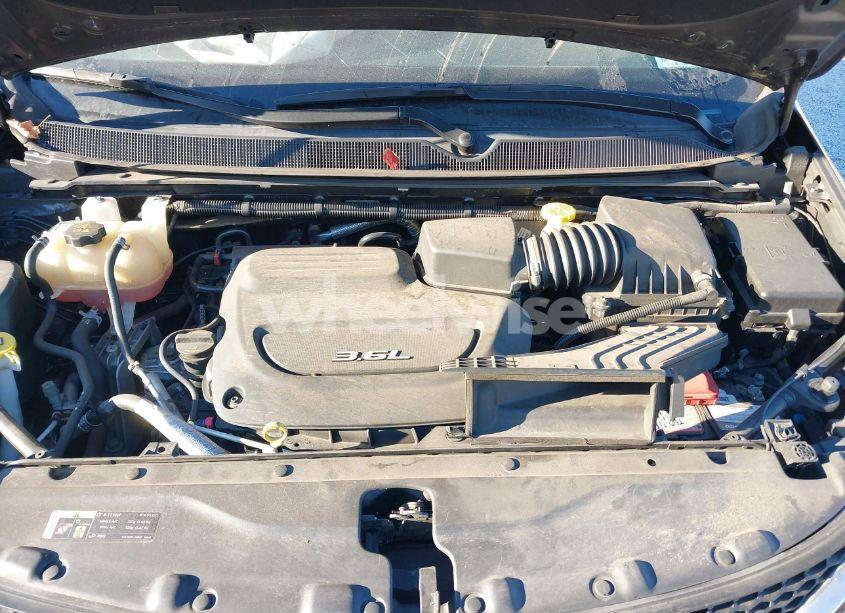 Photo 10 of 2017 Chrysler Pacifica TOURING-L (VIN 2C4RC1BG8HR745496)