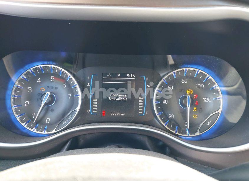 Photo 7 of 2017 Chrysler Pacifica TOURING-L (VIN 2C4RC1BG8HR745496)