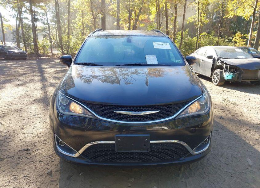 Photo 12 of 2017 Chrysler Pacifica TOURING-L (VIN 2C4RC1BG8HR788025)