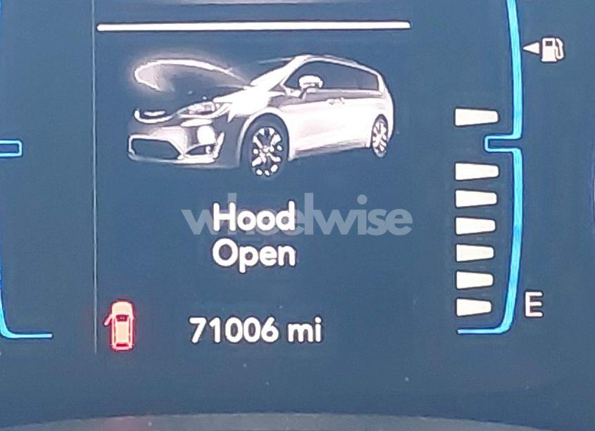 Photo 15 of 2017 Chrysler Pacifica TOURING-L (VIN 2C4RC1BG8HR803784)