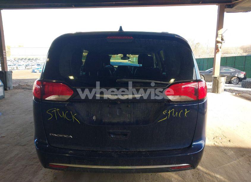 Photo 16 of 2017 Chrysler Pacifica TOURING-L (VIN 2C4RC1BG8HR803784)