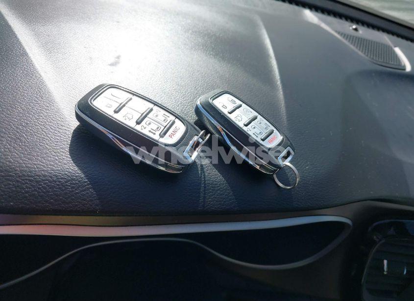 Photo 11 of 2017 Chrysler Pacifica TOURING-L (VIN 2C4RC1BG8HR845050)