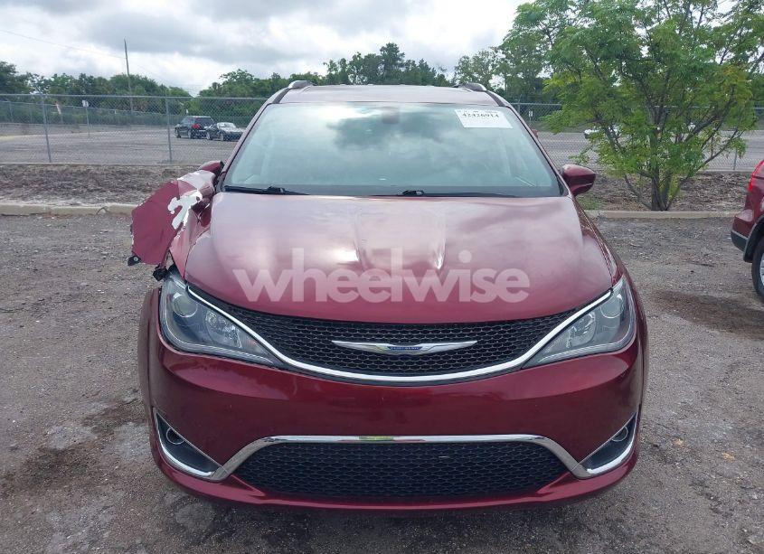 Photo 12 of 2018 Chrysler Pacifica TOURING L (VIN 2C4RC1BG8JR128198)