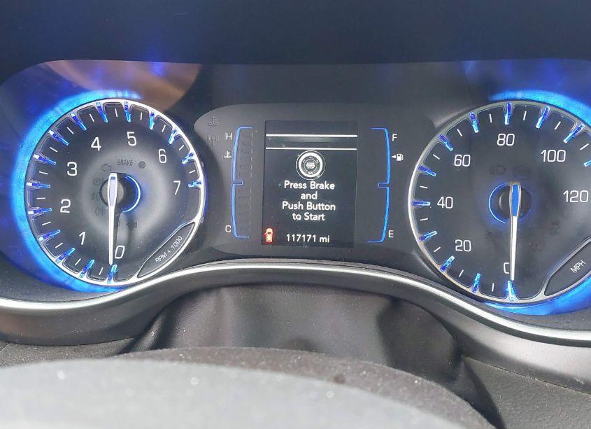 Photo 7 of 2018 Chrysler Pacifica TOURING L (VIN 2C4RC1BG8JR217334)