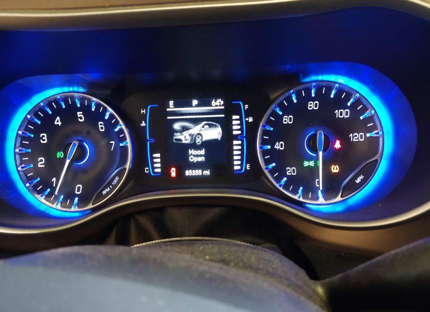 Photo 7 of 2018 Chrysler Pacifica TOURING L (VIN 2C4RC1BG8JR309687)