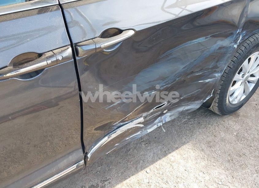 Photo 6 of 2019 Chrysler Pacifica TOURING L (VIN 2C4RC1BG8KR593114)