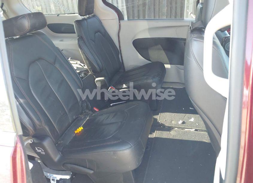 Photo 8 of 2020 Chrysler Pacifica TOURING L (VIN 2C4RC1BG8LR279237)