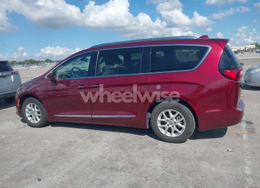 Photo 14 of 2020 Chrysler Pacifica TOURING L (VIN 2C4RC1BG8LR283658)