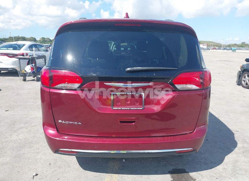 Photo 16 of 2020 Chrysler Pacifica TOURING L (VIN 2C4RC1BG8LR283658)