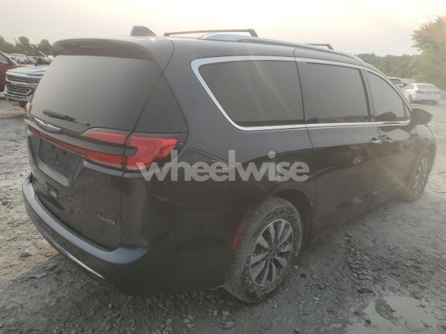 Photo 6 of 2021 CHRYSLER PACIFICA TOURING L (VIN 2C4RC1BG8MR527424)