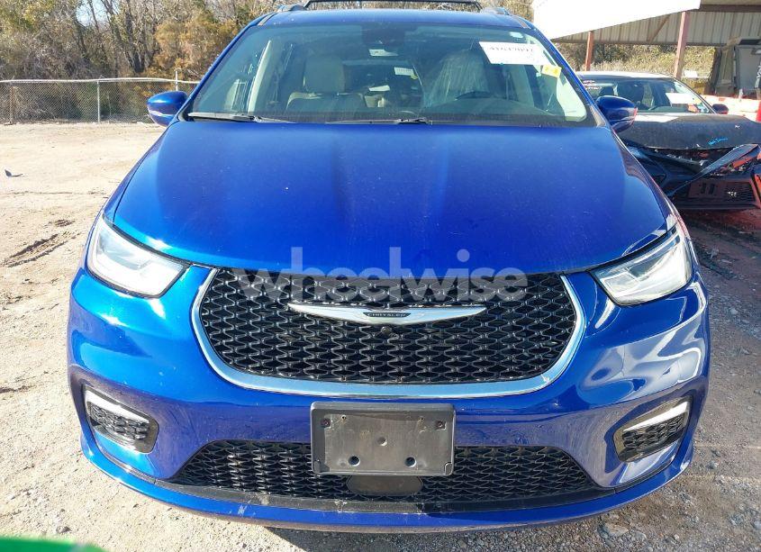 Photo 6 of 2021 Chrysler Pacifica TOURING L (VIN 2C4RC1BG8MR574789)