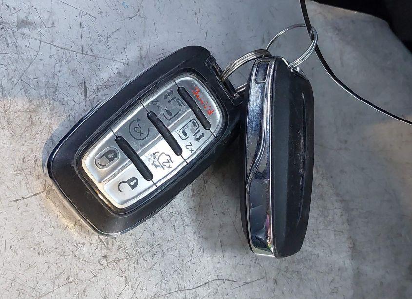 Photo 11 of 2021 Chrysler Pacifica TOURING L (VIN 2C4RC1BG8MR585176)