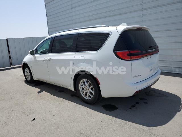 Photo 11 of 2021 CHRYSLER PACIFICA TOURING L (VIN 2C4RC1BG8MR604857)