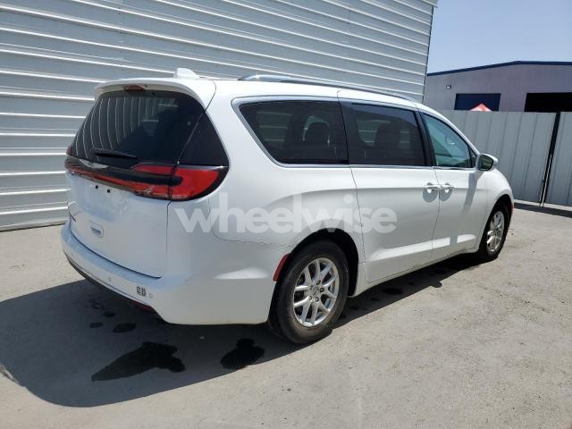 Photo 12 of 2021 CHRYSLER PACIFICA TOURING L (VIN 2C4RC1BG8MR604857)