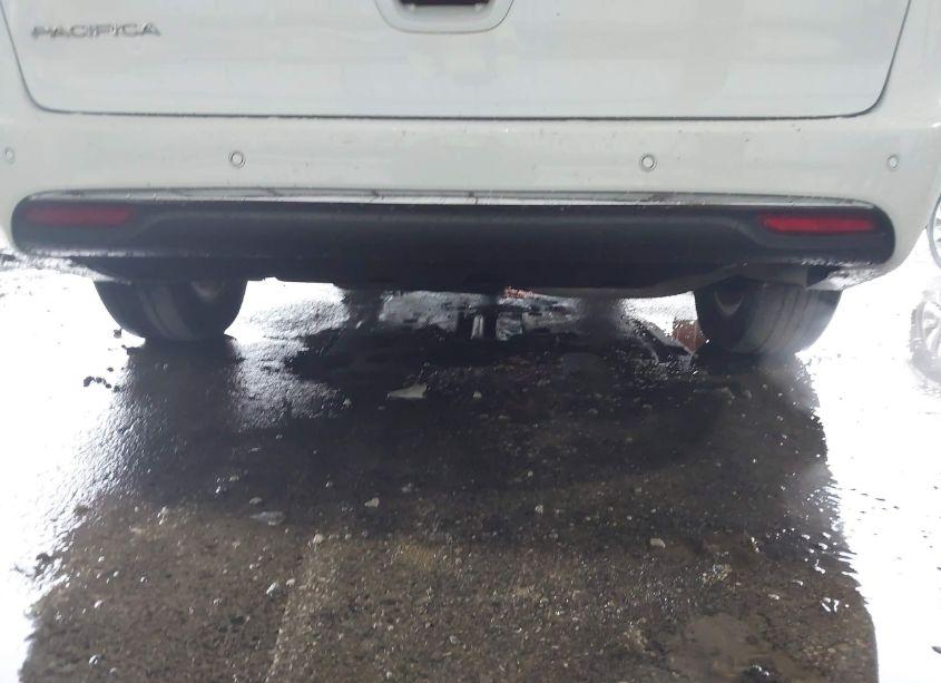 Photo 6 of 2022 Chrysler Pacifica TOURING L (VIN 2C4RC1BG8NR125615)