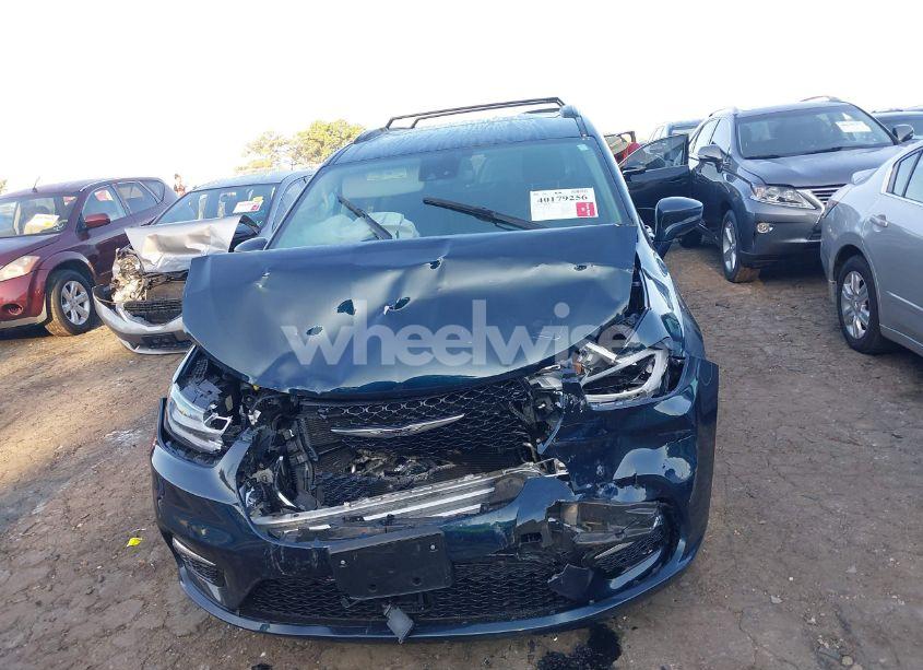 Photo 6 of 2022 Chrysler Pacifica TOURING L (VIN 2C4RC1BG8NR186480)