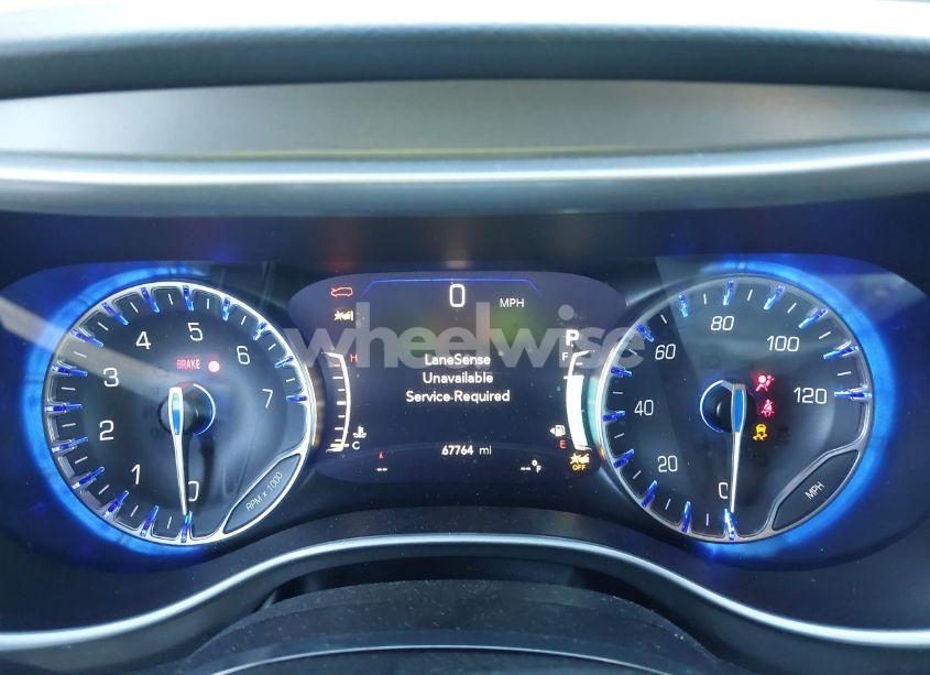 Photo 7 of 2022 Chrysler Pacifica TOURING L (VIN 2C4RC1BG8NR186480)