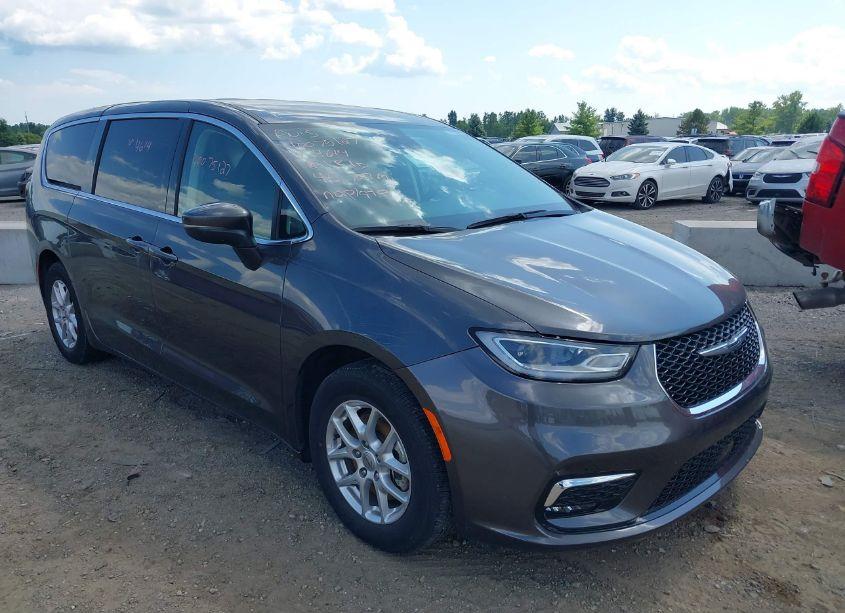 2023 Chrysler Pacifica TOURING L (VIN 2C4RC1BG8PR514614) main photo