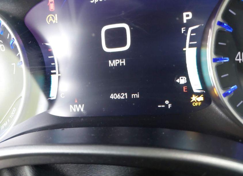 Photo 15 of 2023 Chrysler Pacifica TOURING L (VIN 2C4RC1BG8PR530439)