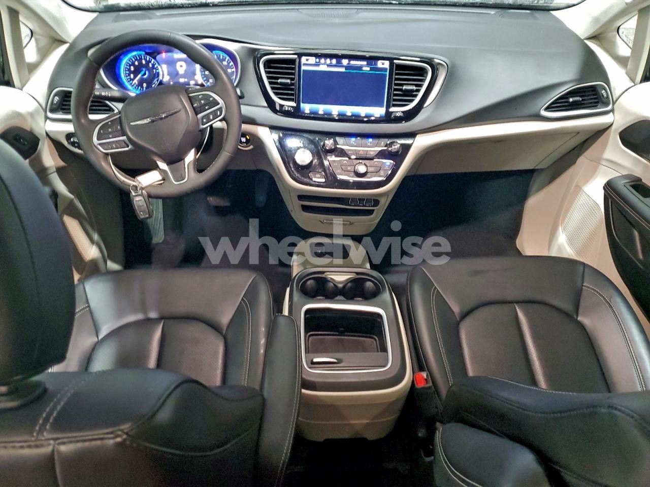 Photo 8 of 2024 CHRYSLER PACIFICA TOURING L (VIN 2C4RC1BG8RR145174)