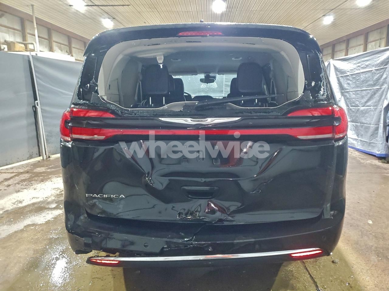 Photo 6 of 2024 CHRYSLER PACIFICA TOURING L (VIN 2C4RC1BG8RR162945)