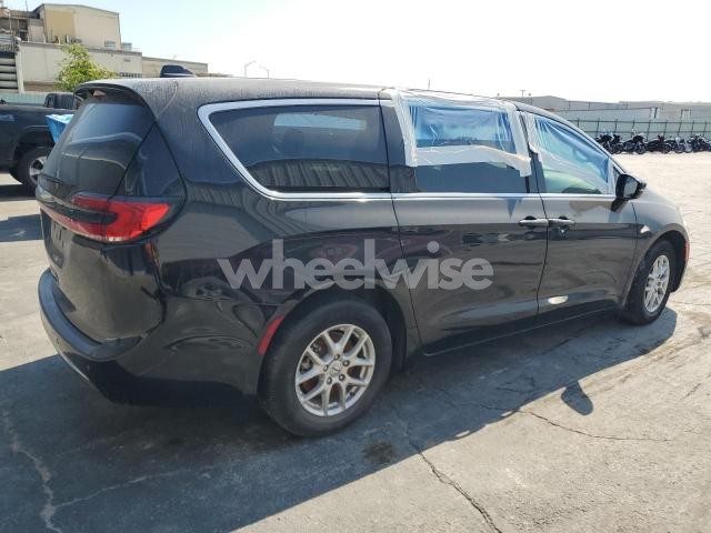 Photo 3 of 2024 CHRYSLER PACIFICA TOURING L (VIN 2C4RC1BG8RR171824)