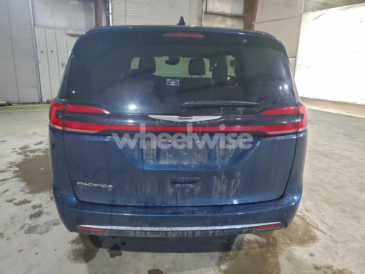 Photo 6 of 2025 CHRYSLER PACIFICA SELECT (VIN 2C4RC1BG8SR556080)