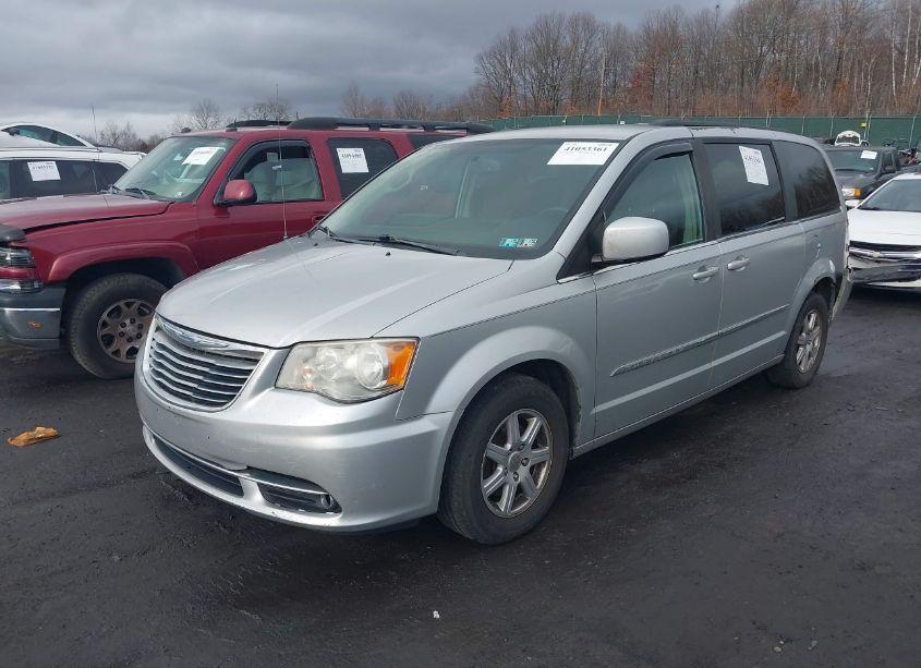 Photo 2 of 2012 Chrysler Town & COUNTRY TOURING (VIN 2C4RC1BG9CR137592)