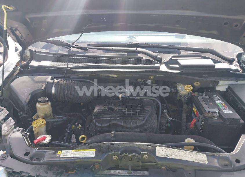 Photo 10 of 2012 Chrysler Town & COUNTRY TOURING (VIN 2C4RC1BG9CR251902)