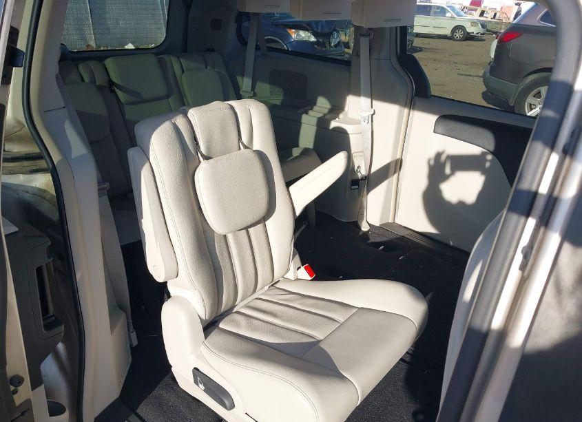 Photo 8 of 2012 Chrysler Town & COUNTRY TOURING (VIN 2C4RC1BG9CR292630)